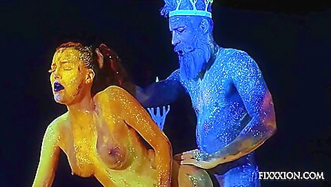 Sultry chick's pussy is ready to get fucked