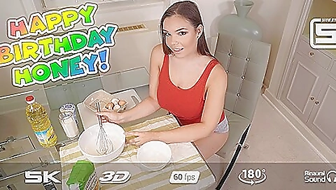 Hawt sweetheart likes a pro