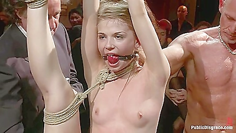 Morning sex with her boyfriend