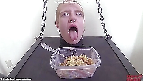 She's a littlexi whore in and ready