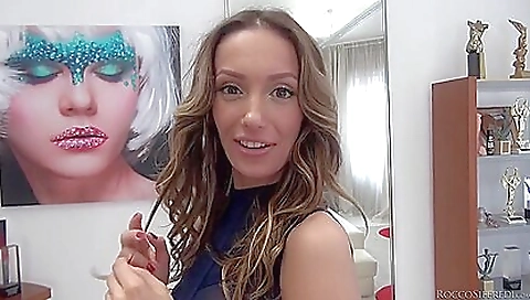 Mya and alexi opponentr threatenso