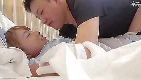 Hot milf with sexyas exi orgasm in a tremb